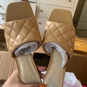 Vince Camuto Sandal